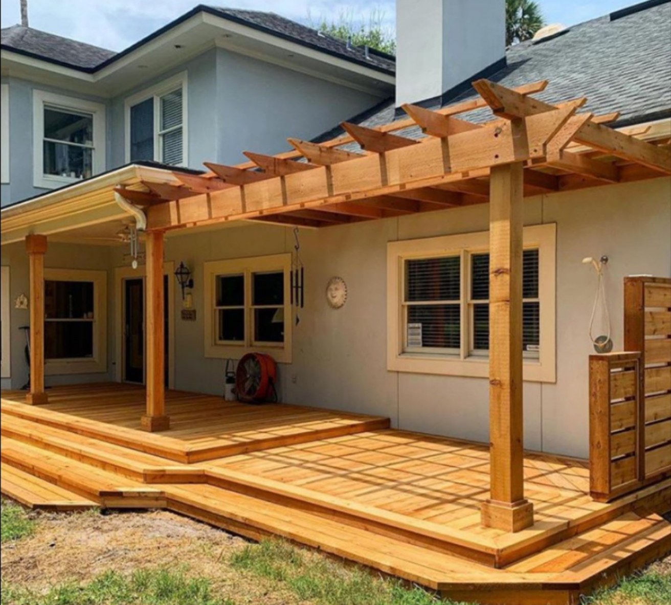 Cedar pergola and stepped deck